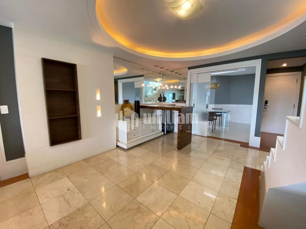 APARTAMENTO MOBILIADO NO CENTO DE BRUSQUE COM 3 SUÍTES - Foto 5