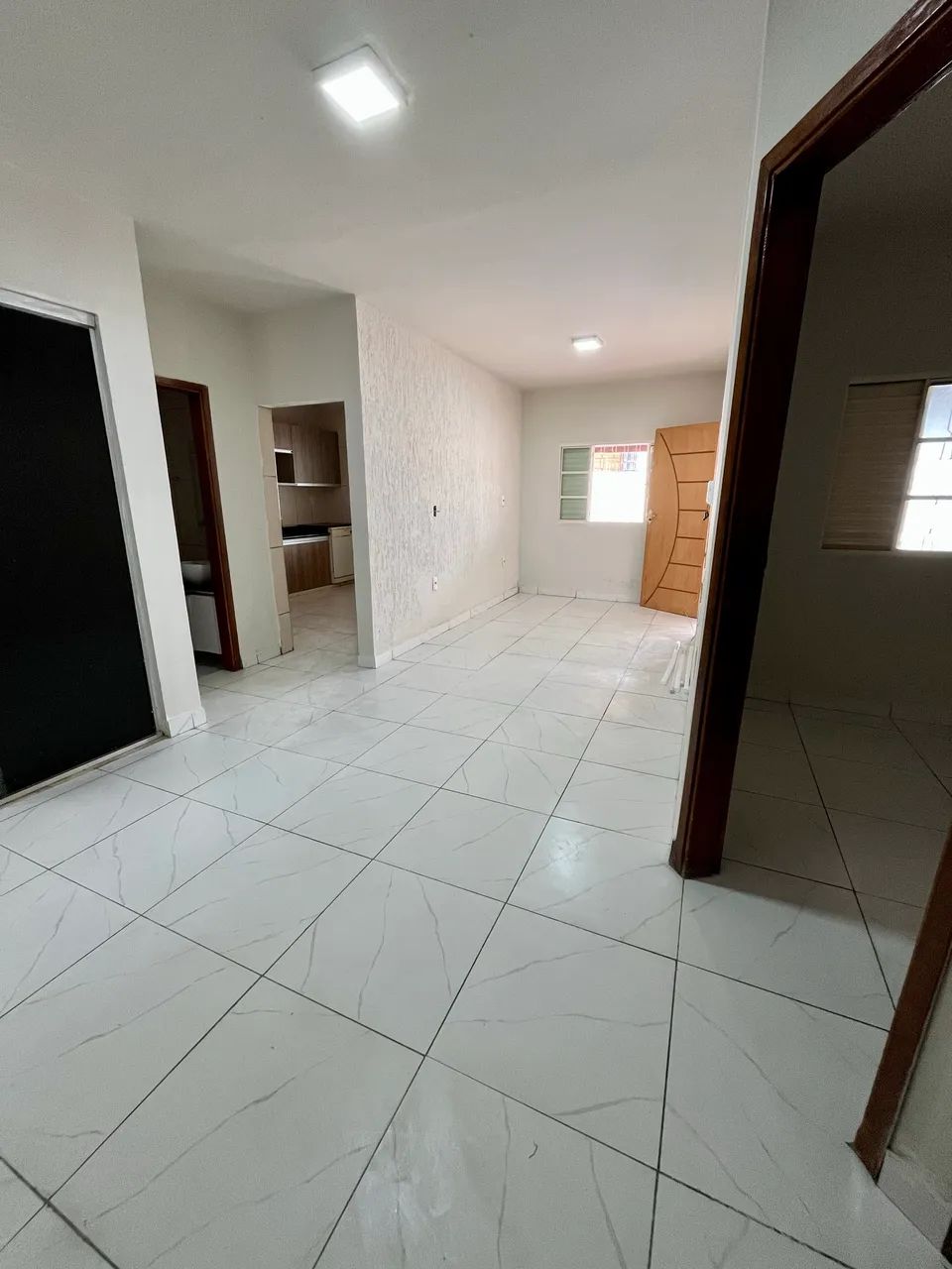 Alugo Casa 3/4 Jd Botânico - Particular  - Foto 4