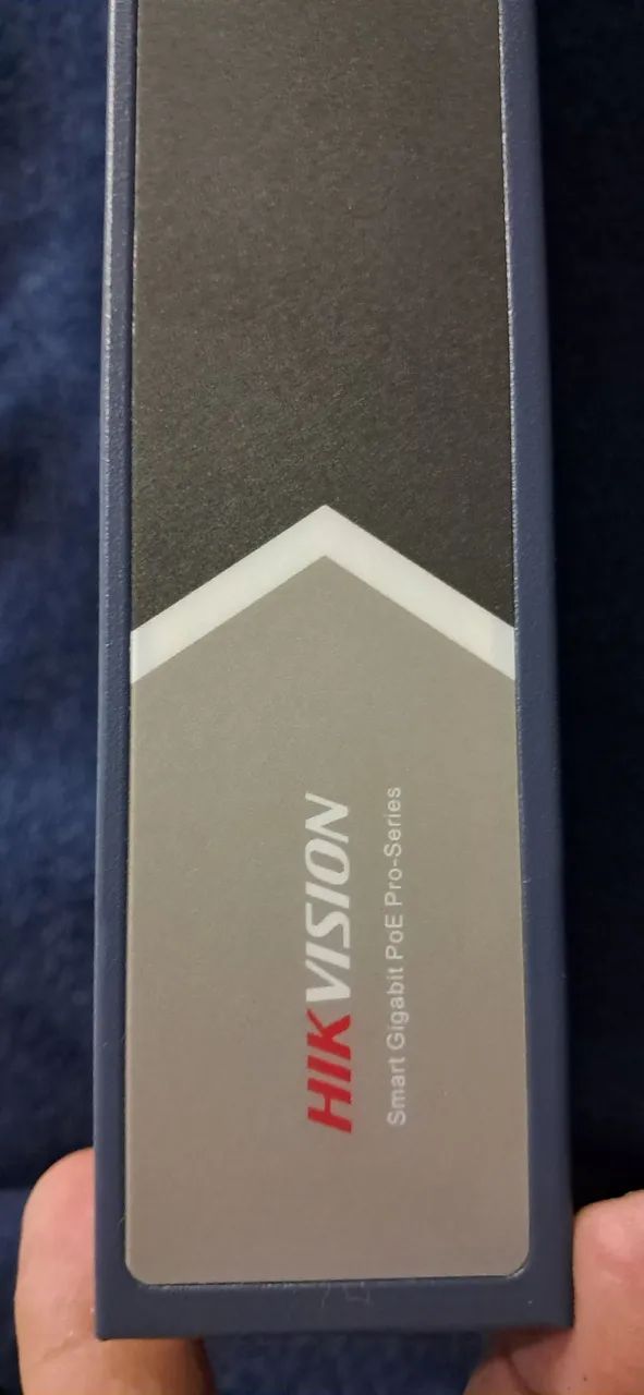  Switch Gigabit Hikvision 18P ? Alimenta Câmeras Direto! - Foto 2
