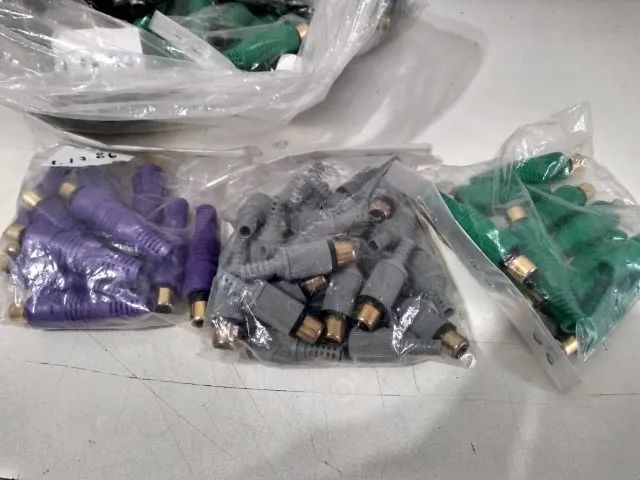 CONECTOR PLUG RCA FEMEA PLÁSTICO (lote 180 pçs) - Foto 3