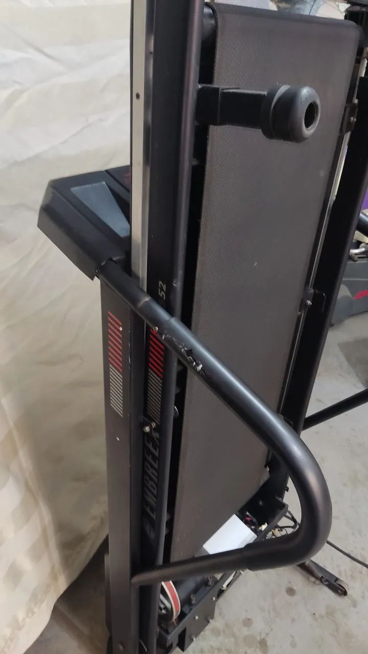 Esteira Embreex mod 552 Semi-Profissional  - Foto 6