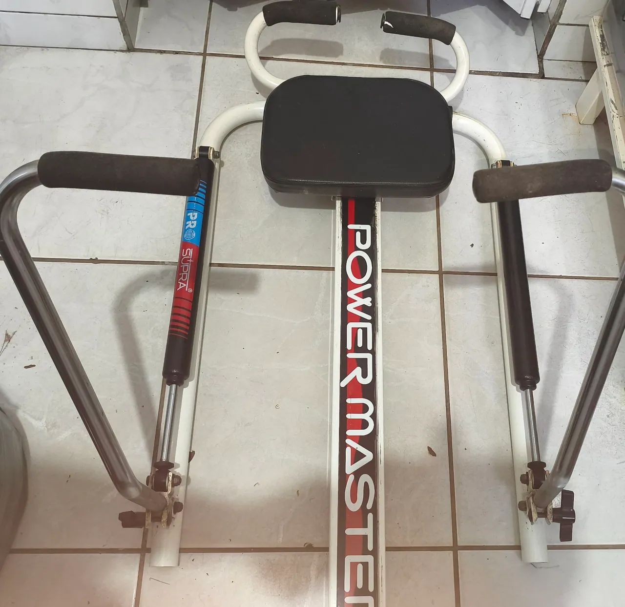 Aparelho simulador de remo seco hidráulico - Foto 4