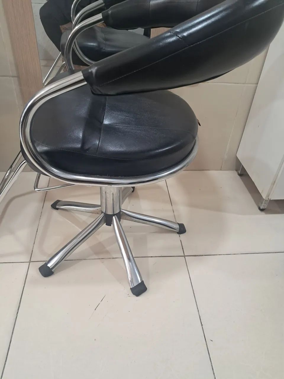 Cadeira de salão em ótimo estado 