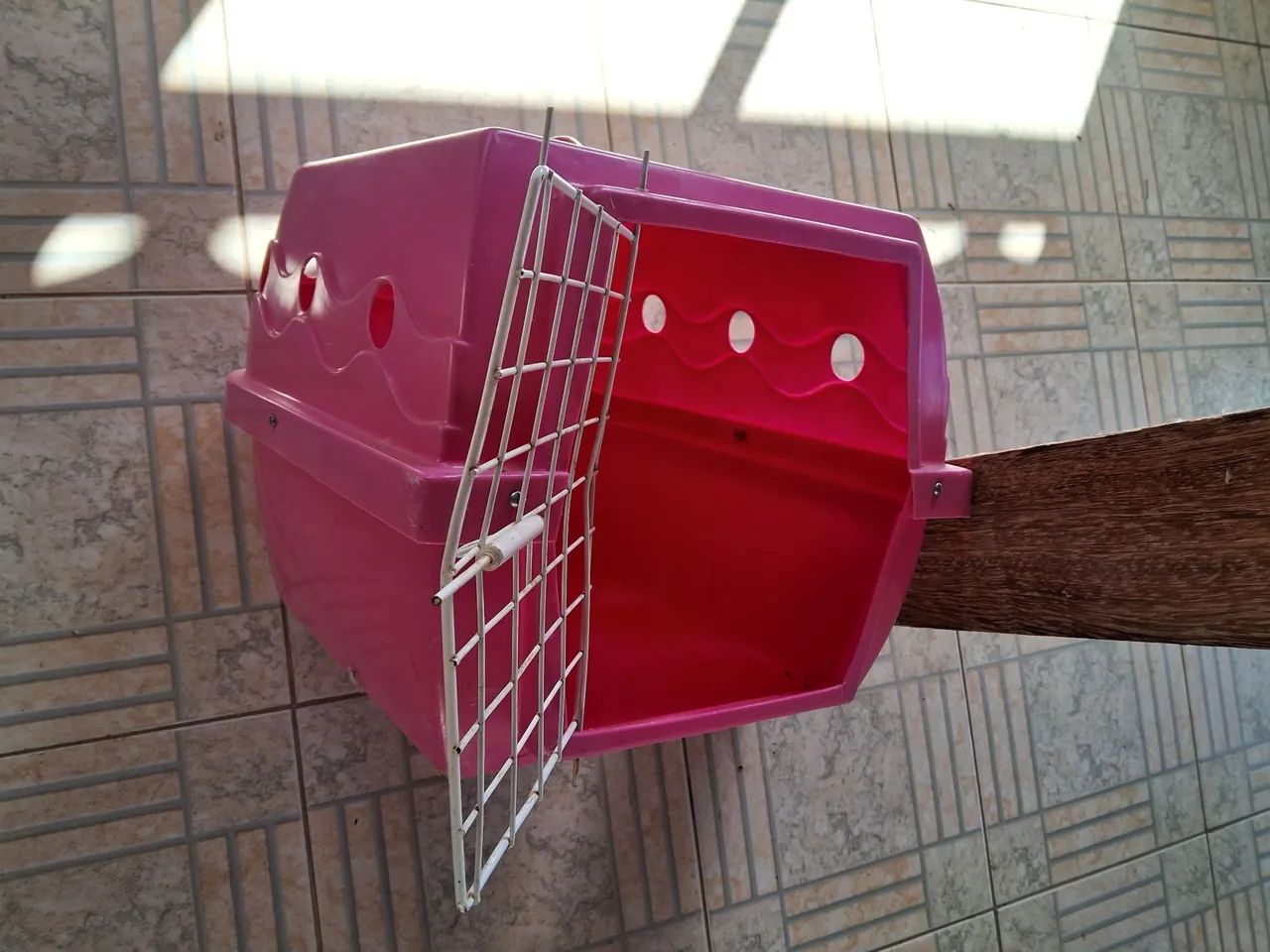 Casinha de cachorro para automóveis usada   - Foto 4