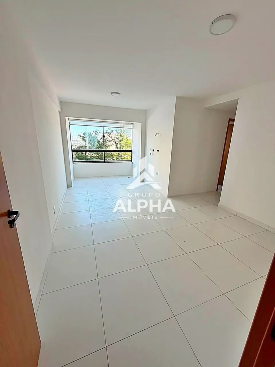 Alugo otimo apto 3 quartos no Pina