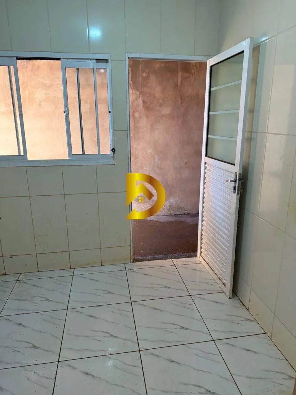 Casa residencial à venda em Uberaba com 2 quartos e 2 vagas - Foto 4