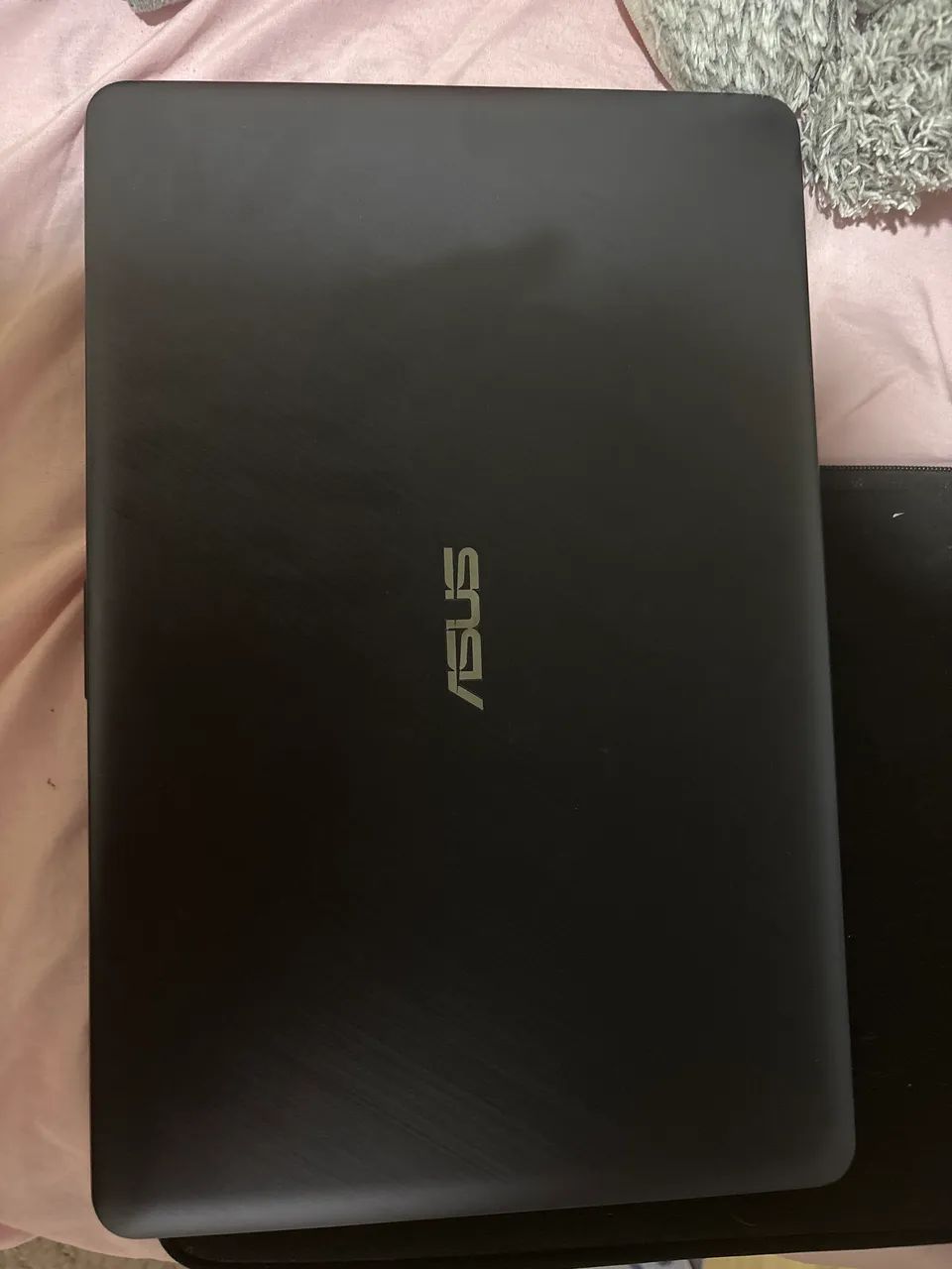 Vendendo notebook Asus VivoBook