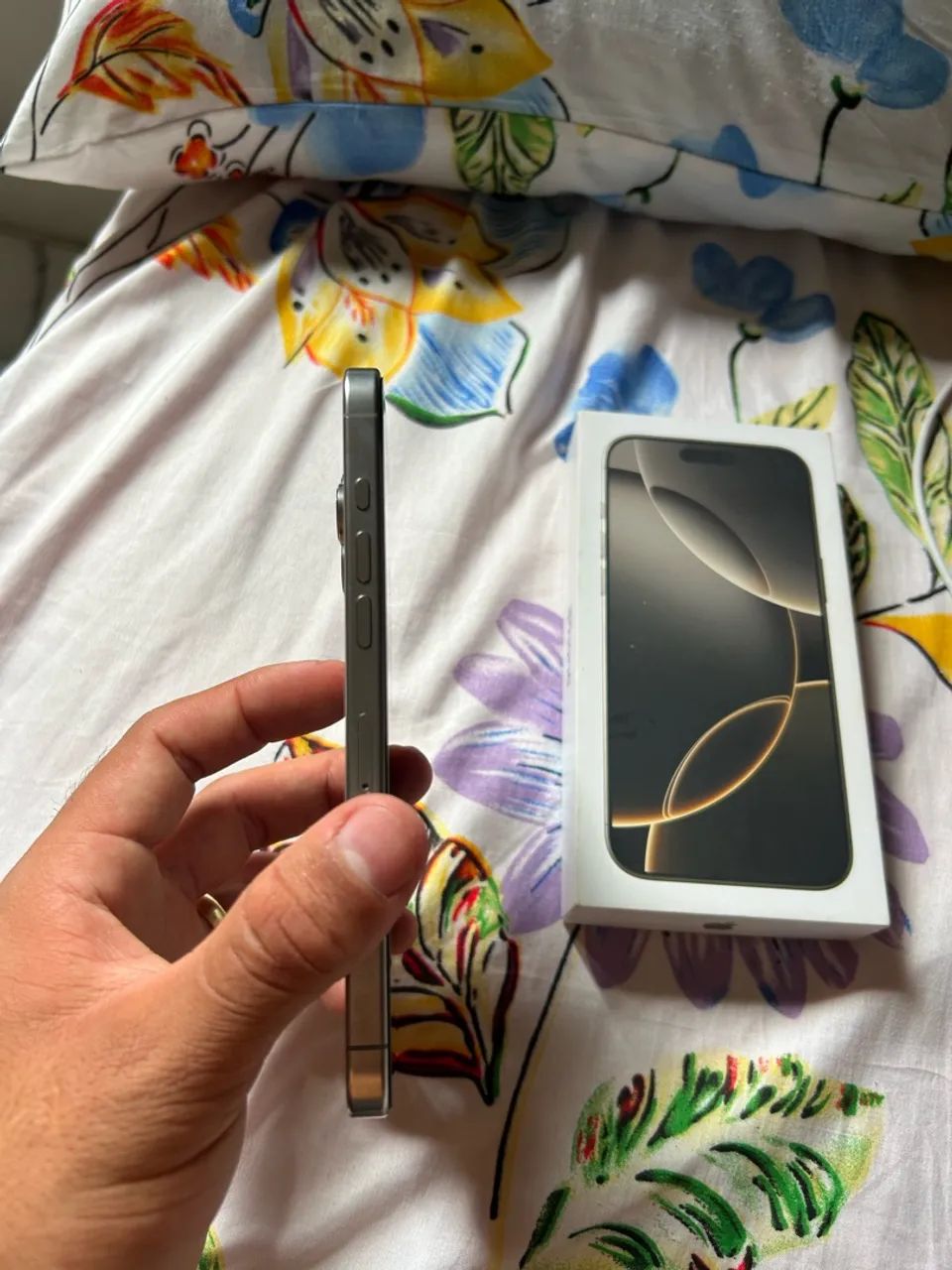 iPhone 16 PRO MAX - Foto 2