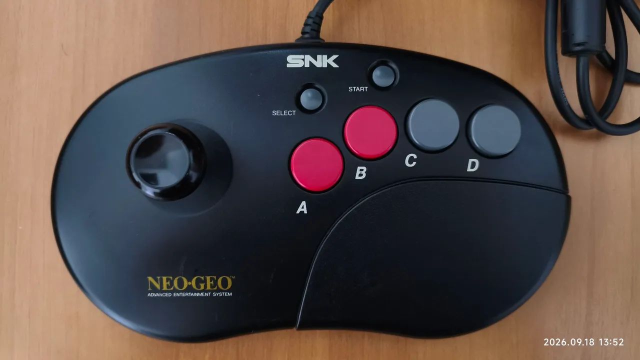 Controle Neogeo Pad Pro