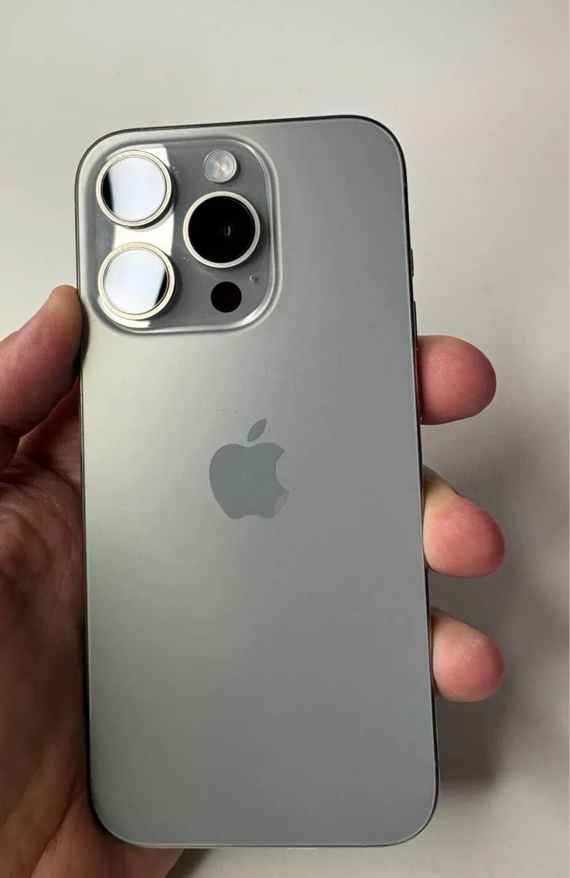 iPhone 15 pro  - Foto 3