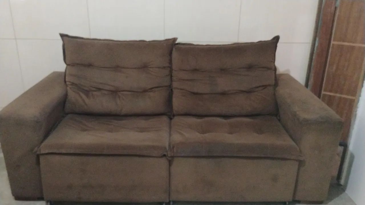 Sofá retrátil Bom usado
