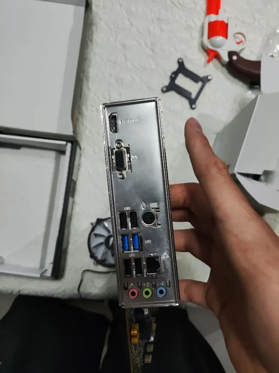 I5 10400f + PLACA MÃE B560M PRO-E + COLLER, 750 reais a mais e leva uma Rtx 2060 - Foto 4