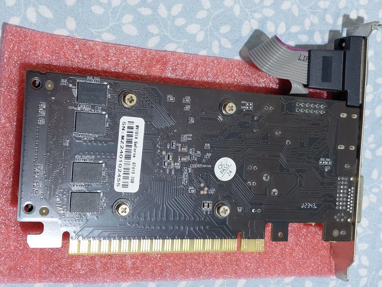 Placa de Vídeo GT 610 2GB  - Foto 4