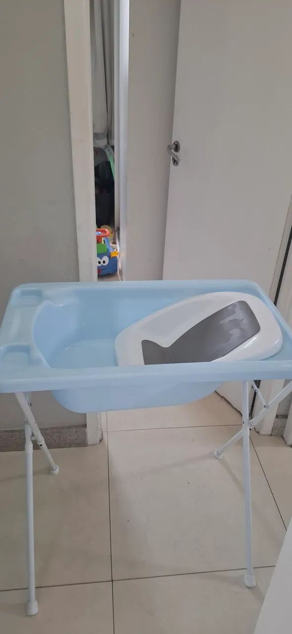 Banheira com trocador marca Galzerano
