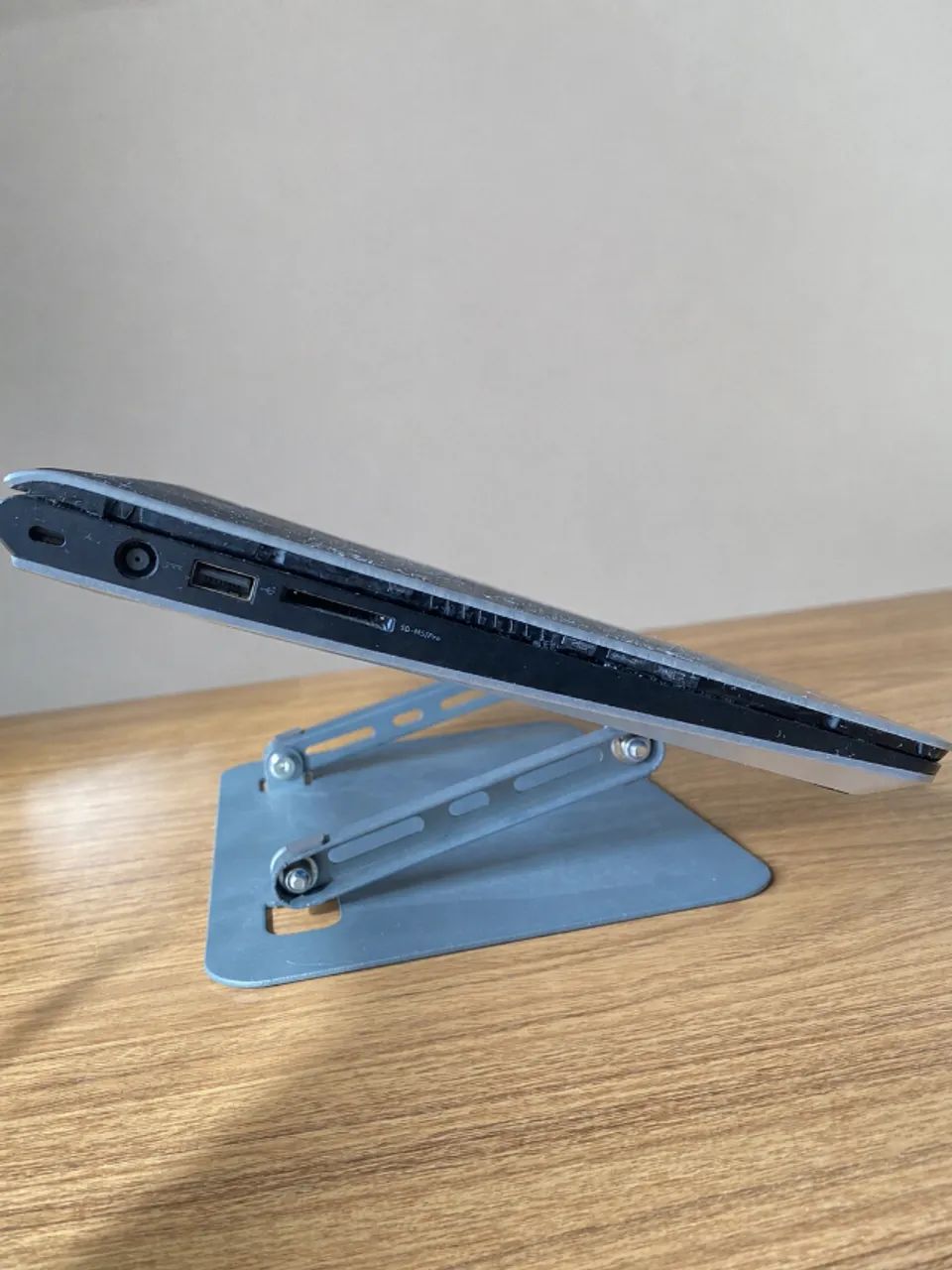 Suporte de Mesa para Notebook Hrebos - Foto 5