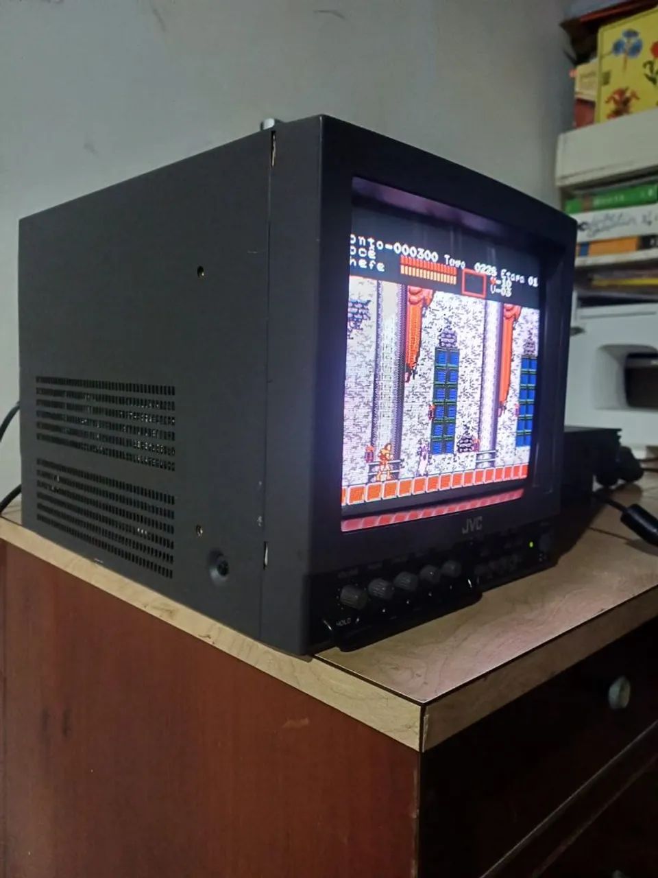 Monitor pvm profissional jvc 9 (leia)