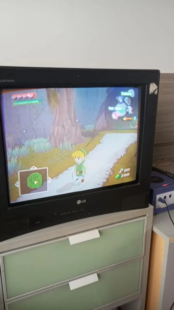 TV de tubo LG 21 polegadas 21FJ6RB com controle - Foto 2