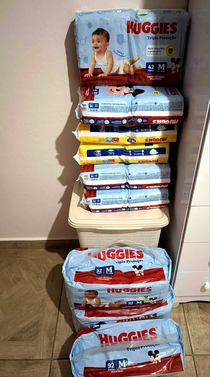 Fraldas Huggies tamanho M