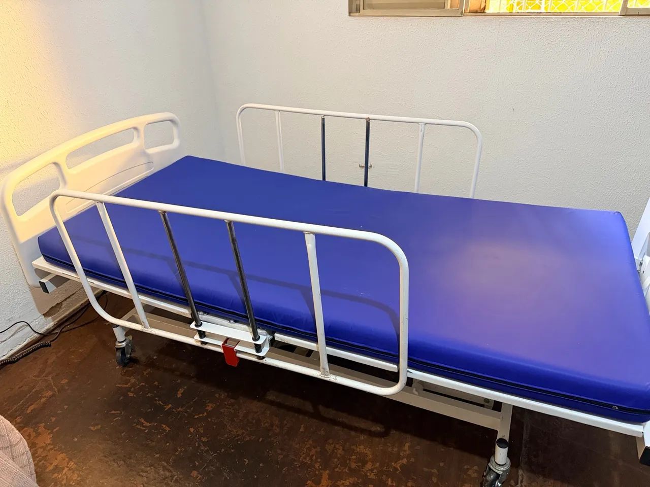 Cama Hospitalar Elétrica  - Foto 2