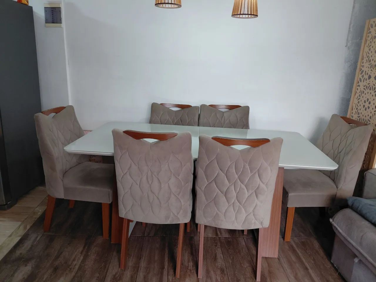 Mesa de vidro + 6 cadeiras. Usado em bom estado - Foto 2