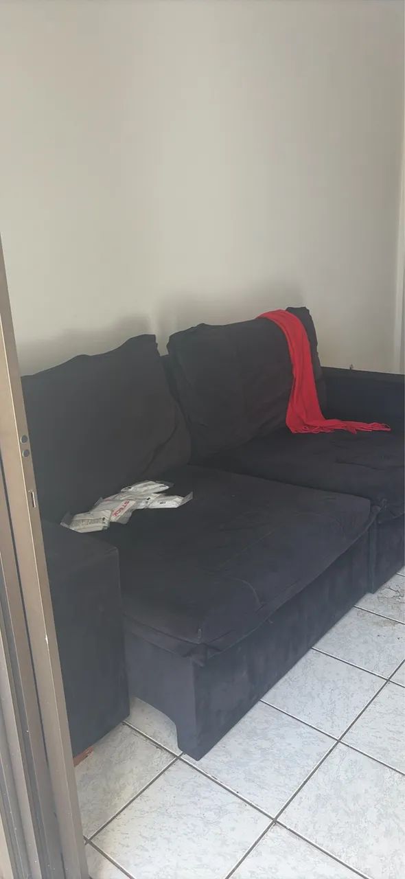Sofá veludo preto