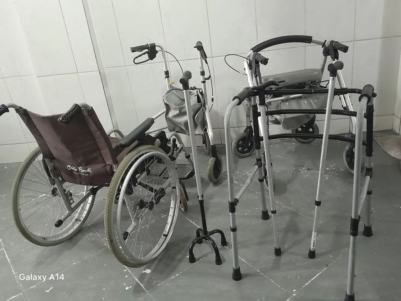 cadeiras de rodas  - Foto 2