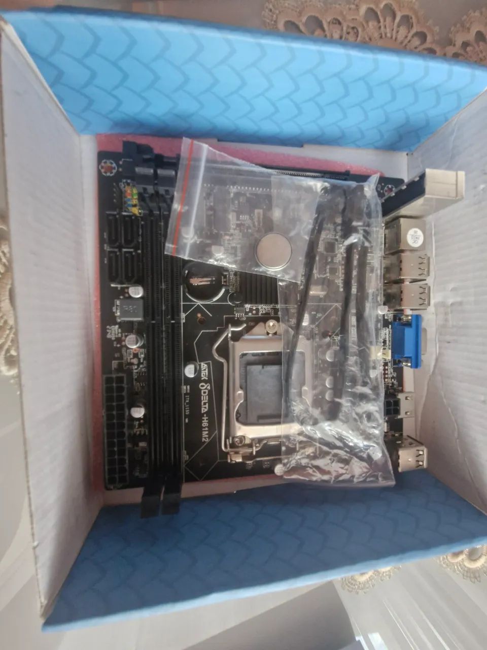 Placa Mãe H61S DDR3 Micro-ATX LGA 1155 2ª e 3ª geração - Foto 4
