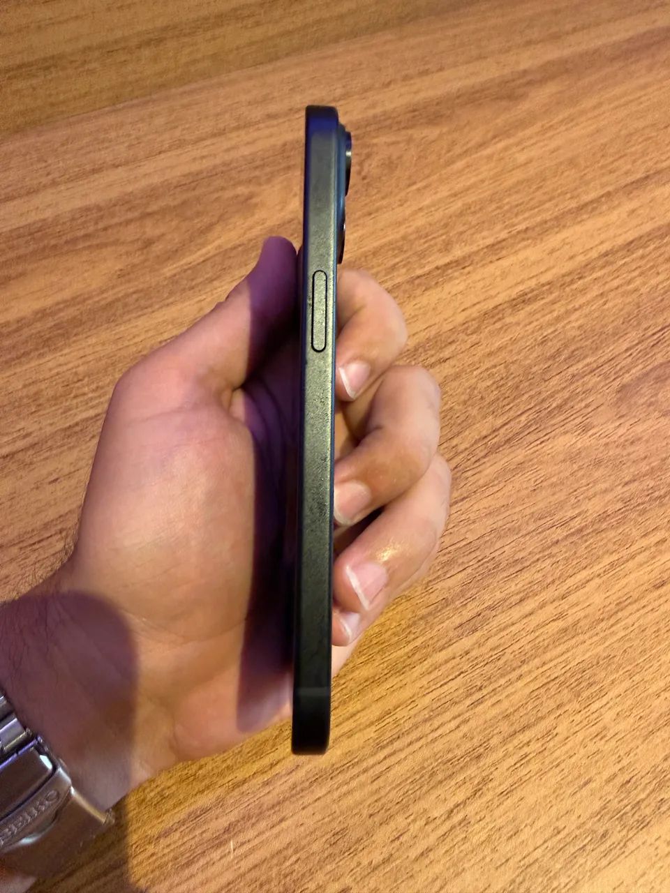 iPhone 15 256Gb caixa, película e 3 capas - Foto 3