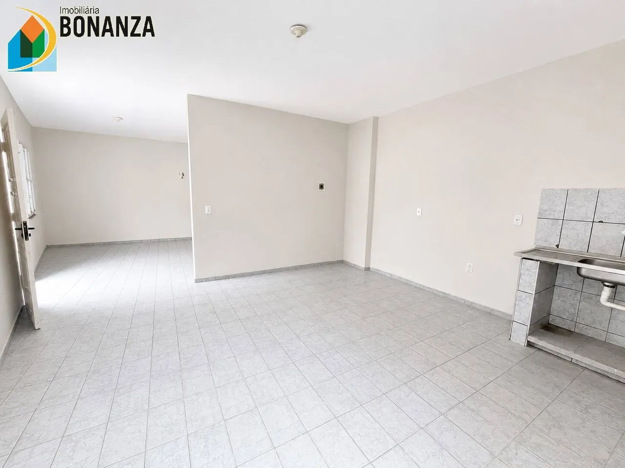 Casa no São Gerardo com 3 quartos para alugar - Foto 3