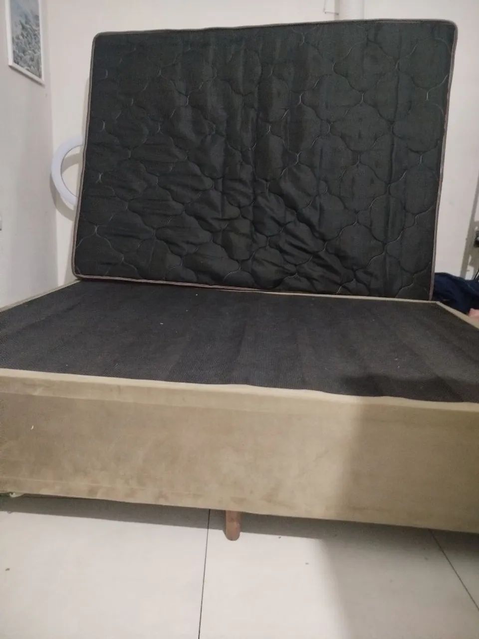 Oportunidade cama box com colchão de molas ensacadas com pouco uso semi nova *