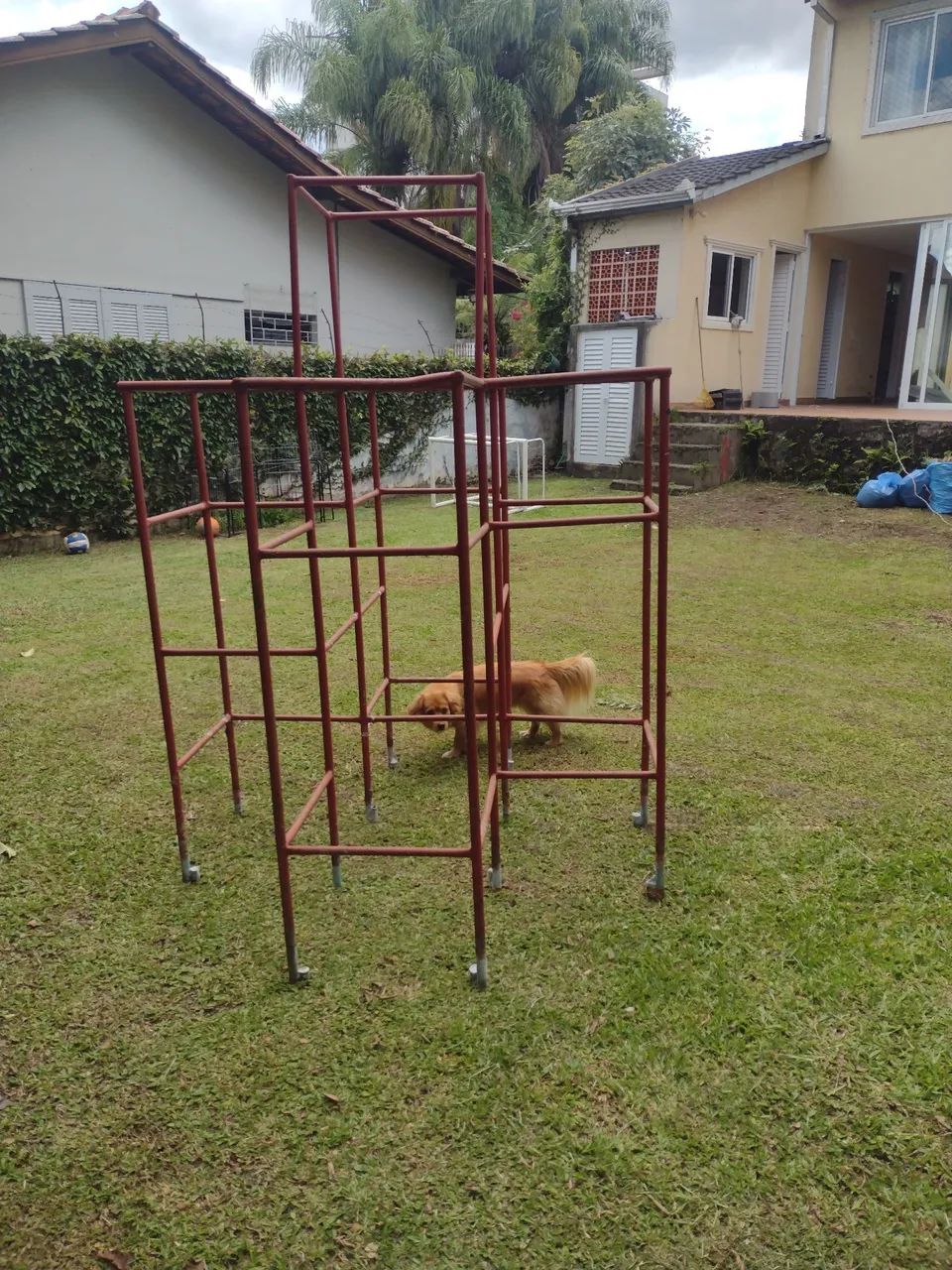 parquinho trepa trepa 