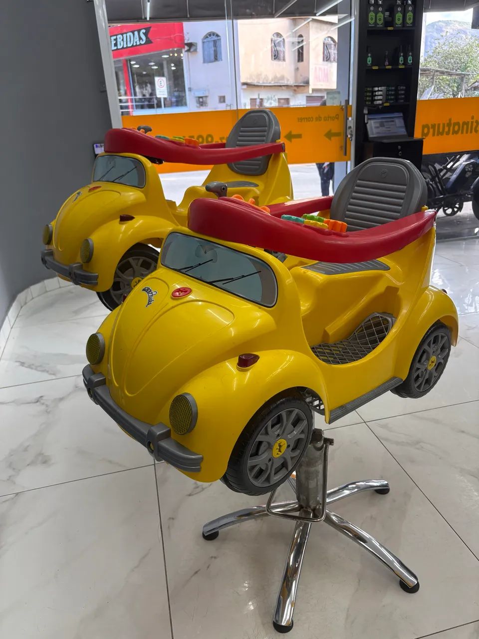 Cadeira carrinho barbearia 