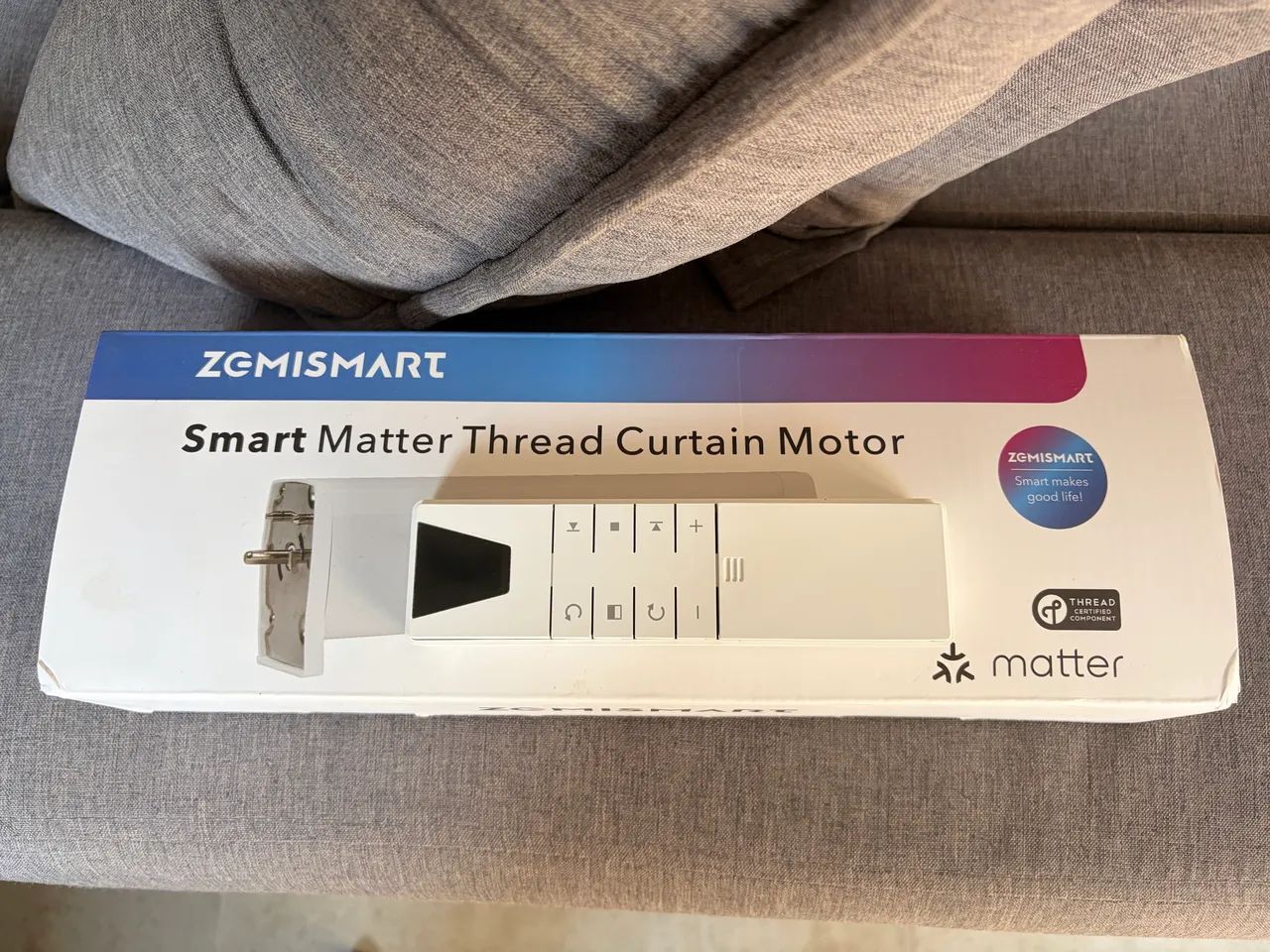 Somente venda - motor de cortina matter over thread zemismart nova, nunca usada