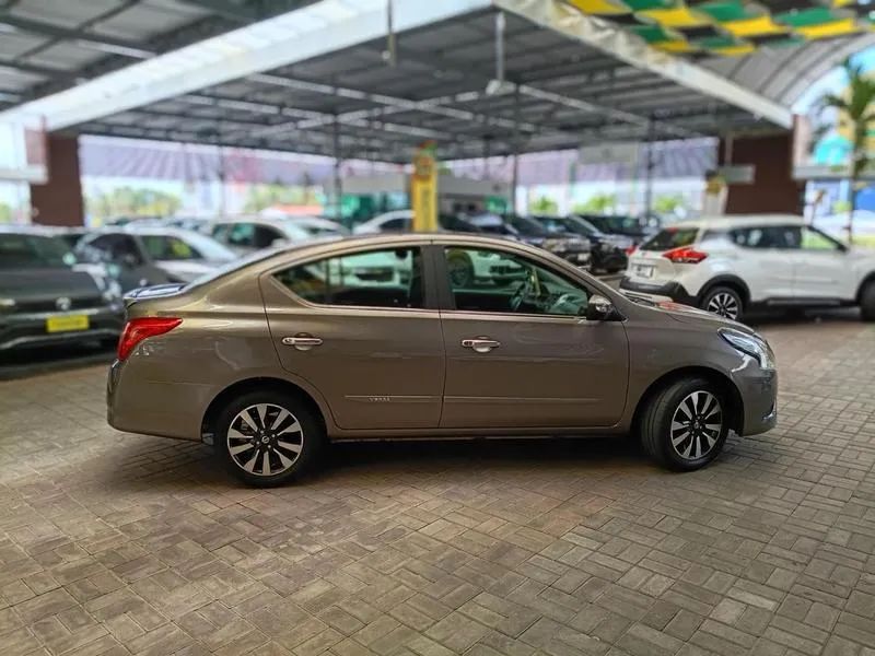 Nissan Versa SL 1.6 16V Flexstart 4P Aut. 2018 - Foto 7