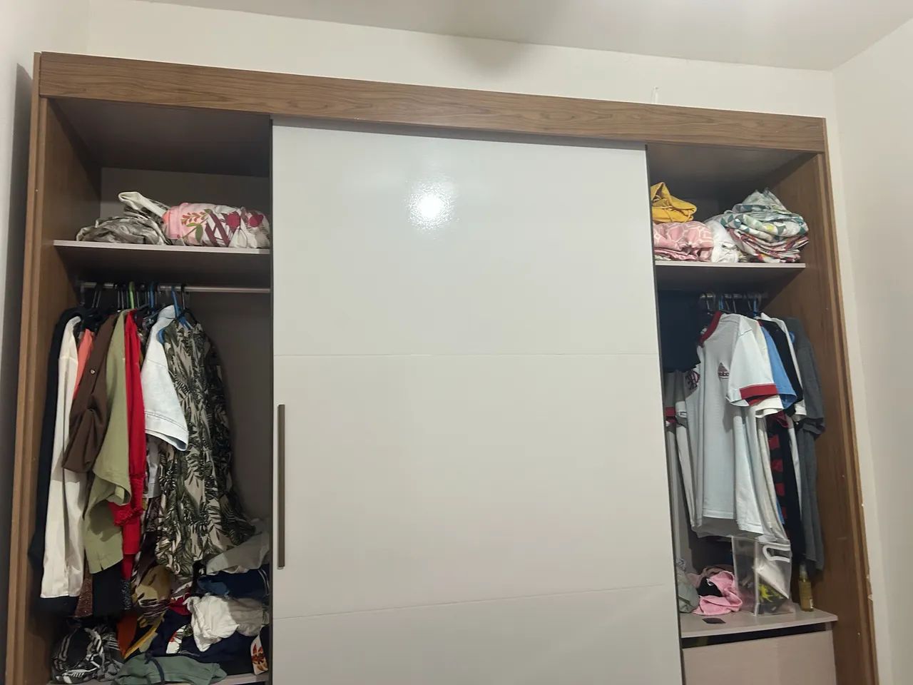 Guarda roupa grande 