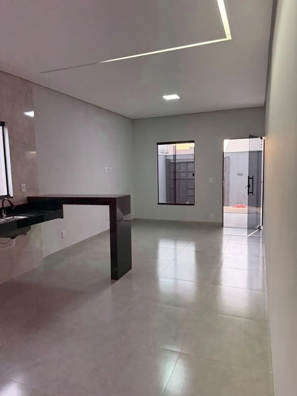 Vendo Casa 2/4 com suíte 1503 sul  - Foto 5