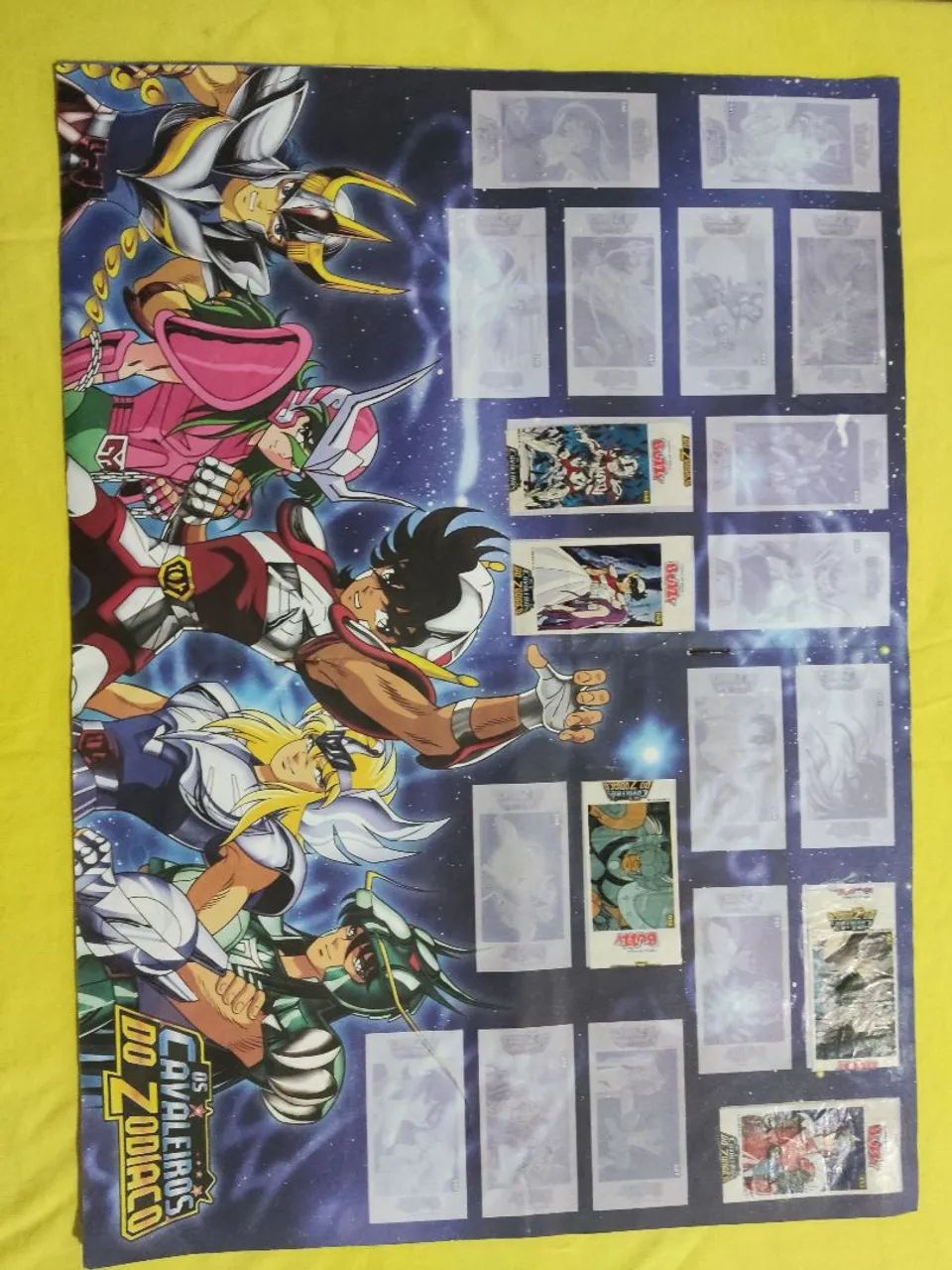 Álbum Buzzy Os Cavaleiros do Zodíaco - Foto 5