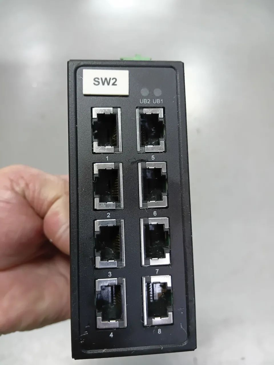 SWITCH INDUSTRIAL TREE 8 TX 58252 USADO BOM - Foto 3