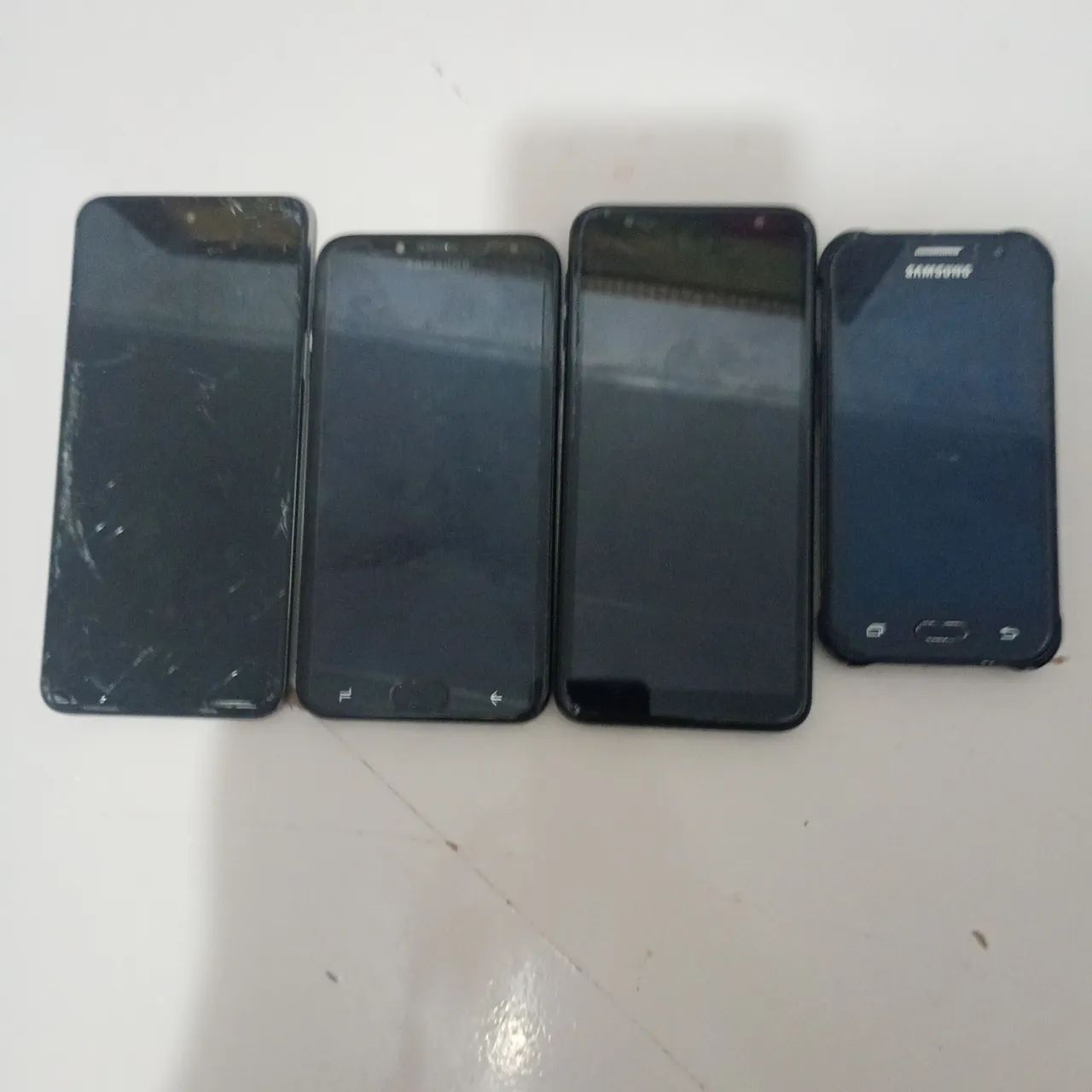 4 celulares - Foto 2