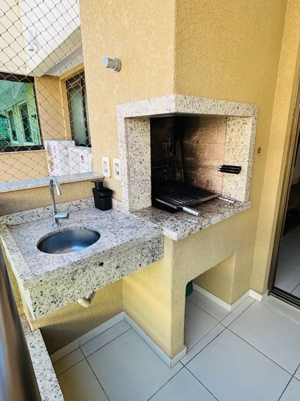 Apartamento para aluguel com 75 metros quadrados com 2 quartos - Foto 4