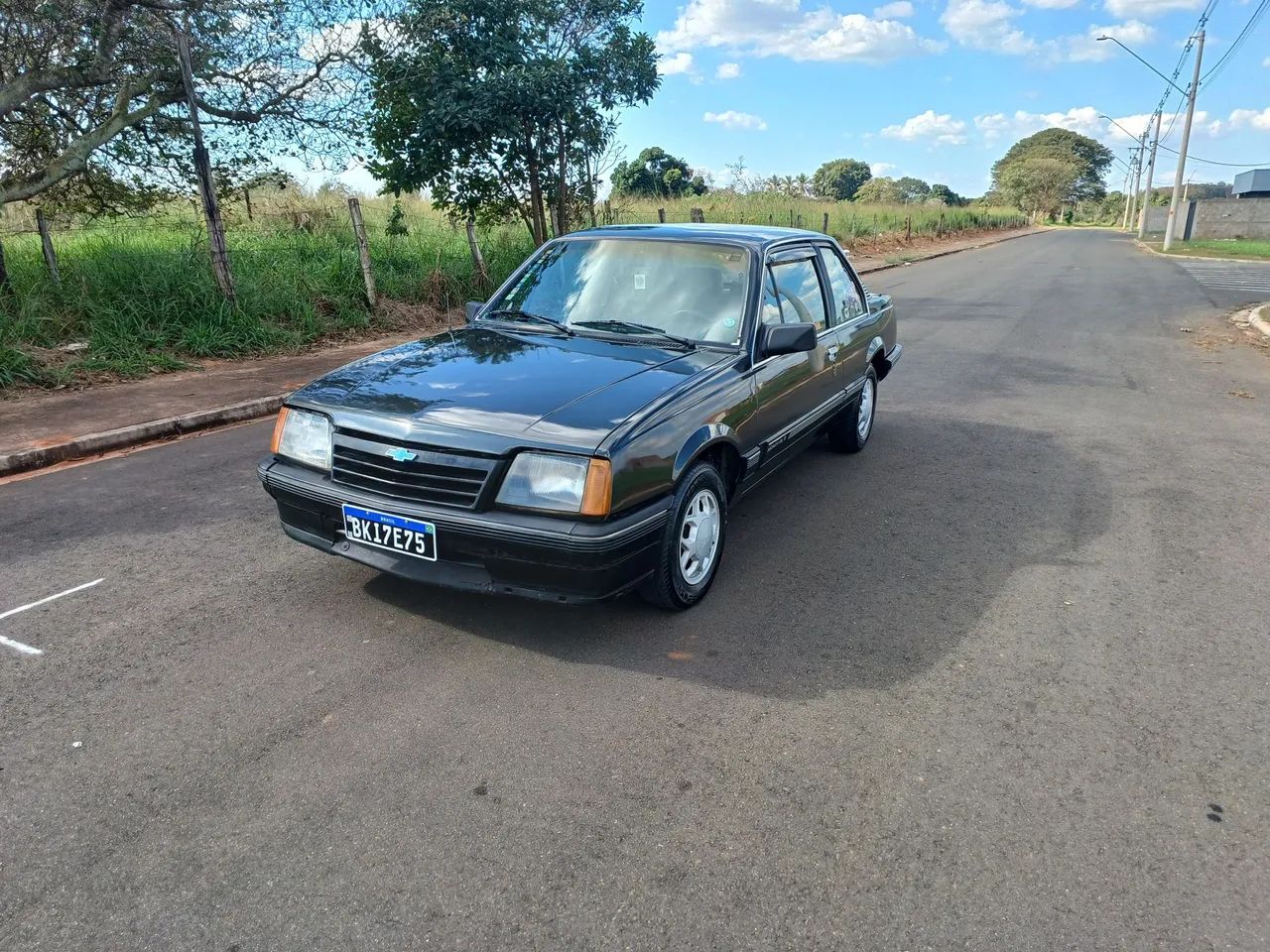 Chevrolet Monza GL 2.0 Efi/sl/l/650/club/barc.2e4p (álcool) 1990