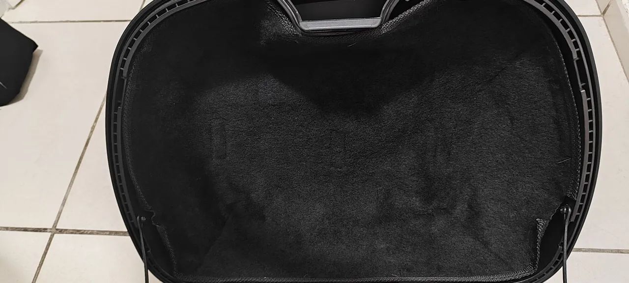 Baú Bauleto Givi monokey 46l + base E250 + bagageiro SCAM Fz250 + forro interno do baú  - Foto 2