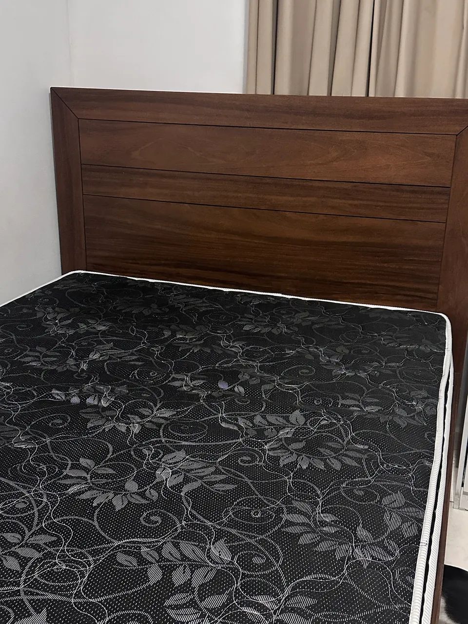 Cama casal e colchão  - Foto 4
