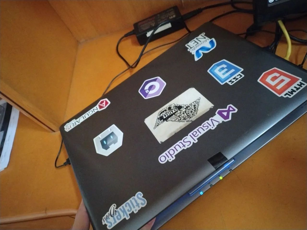 Notebook STI (dual-core, 4gb de RAM). Não acompanha HDD/SSD - Foto 3