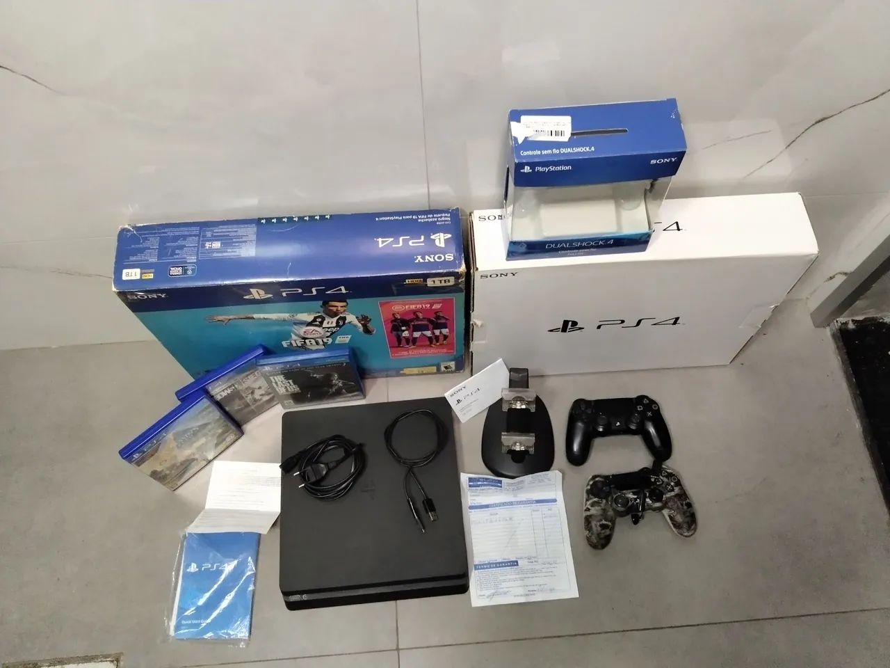 Ps4 com 1 tera - Consoles de Vídeo Game - Ceilândia Norte