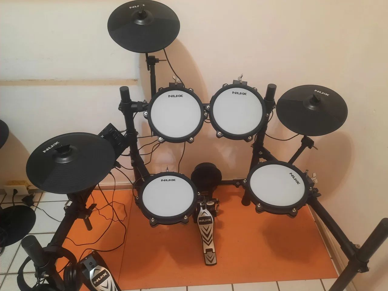 Bateria Eletrônica NUX 210 !!!Perfeito estado!!! - Foto 2