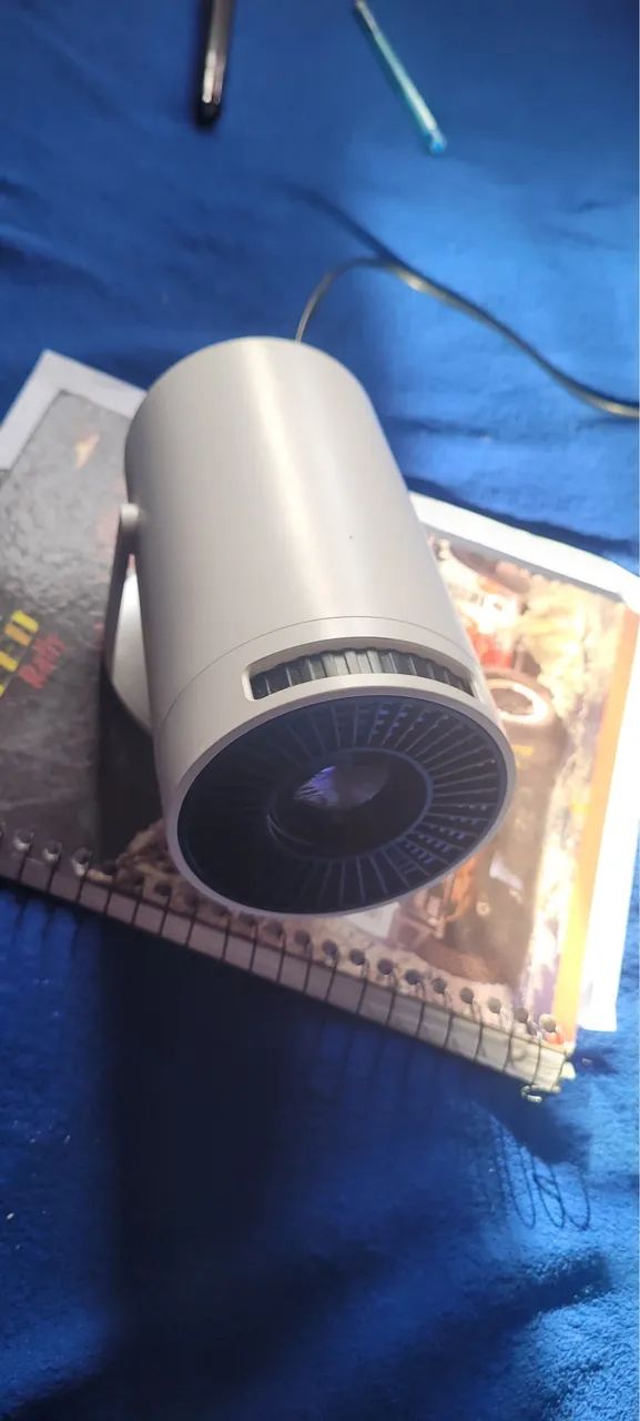 Projetor 402625013702338560