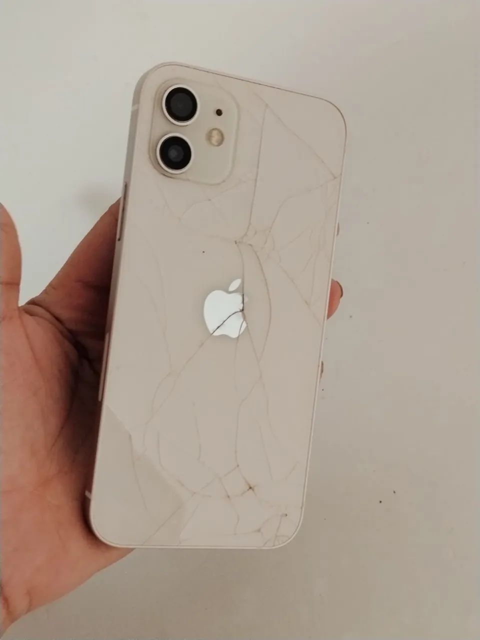 iPhone 12  - Foto 3