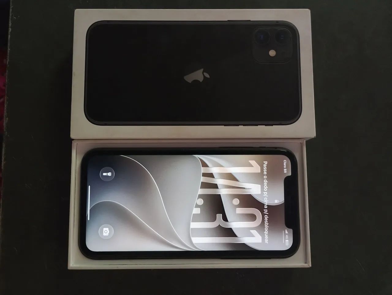 Vendo iPhone 11 bateria 81 com a caixa  - Foto 2