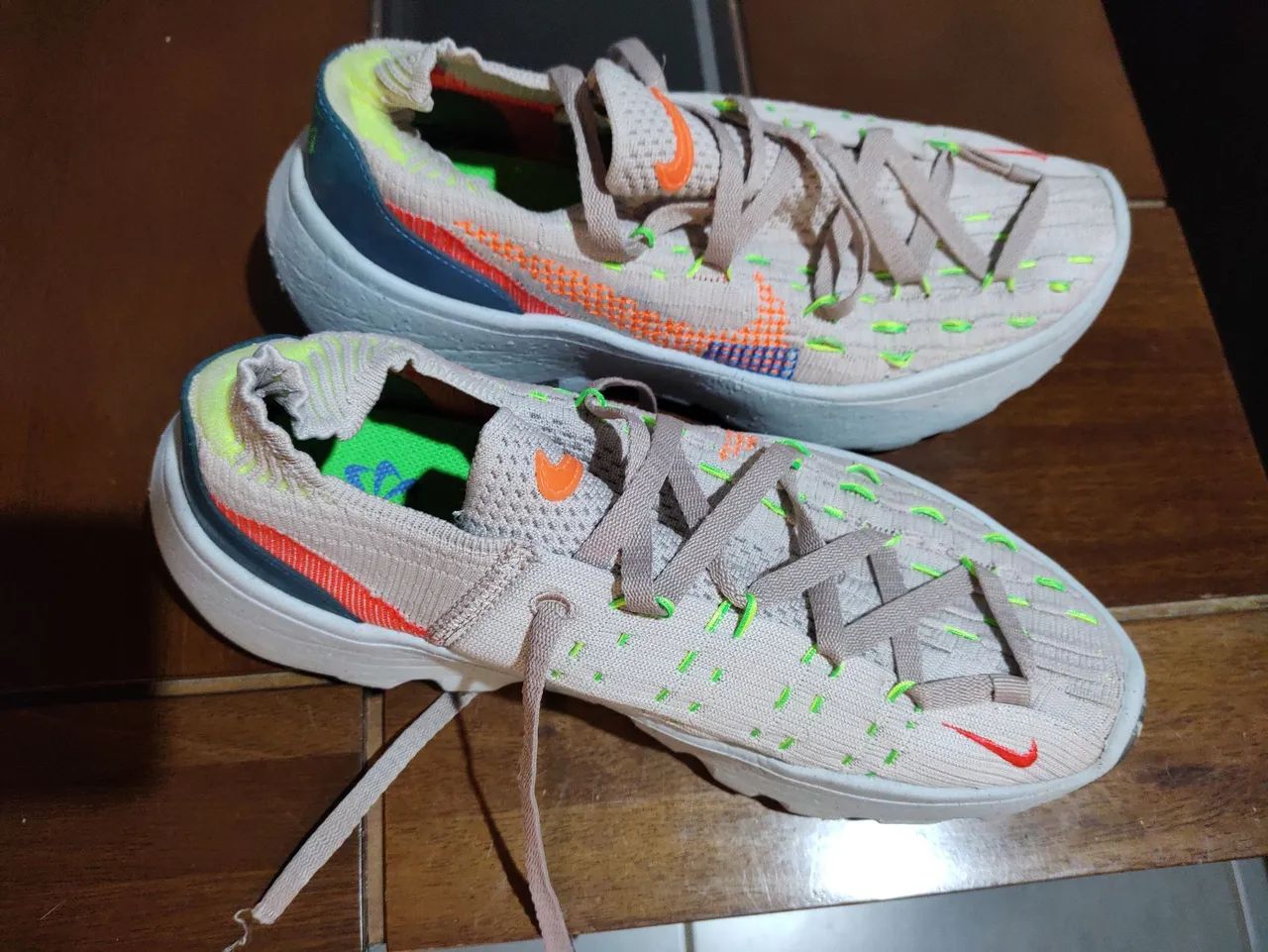 Tênis Nike Space Hippie 04 tamanho 39 Semi Novo
